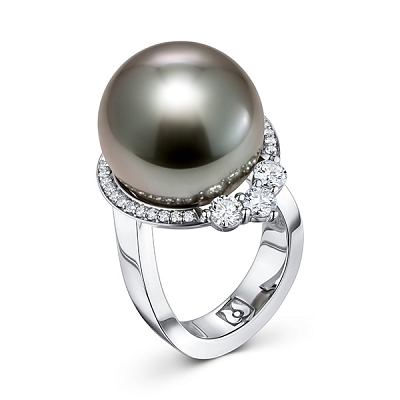 Кольцо с жемчугом Таити и бриллиантами